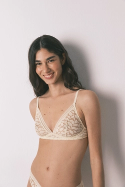 NATURAL Трикутний бюстгальтер з мереживом бежевого кольору