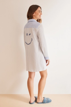 Класична нічна сорочка SmileyWorld ® в смужку з бавовни