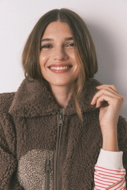 Короткий халат-пончо из мягкого флиса Snoopy