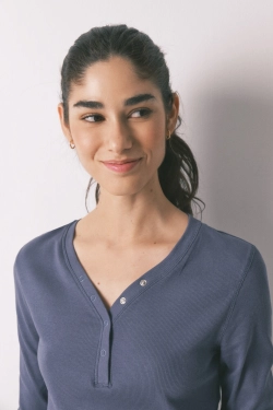 Бавовняна футболка у рубчик з довгим рукавом