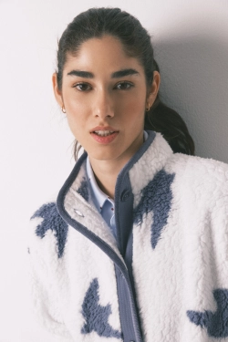 Короткий білий халат з принтом пташок