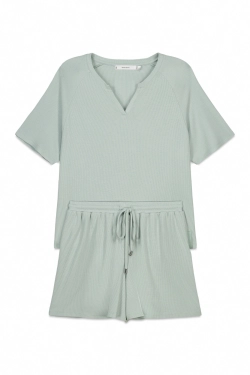 Короткая пижама с вафельной фактурой зелёная