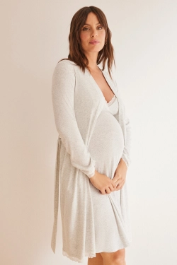 Серый халат для беременных в рубчик
