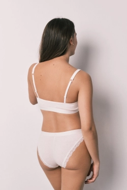 Бежеві класичні бавовняні трусики в рубчик