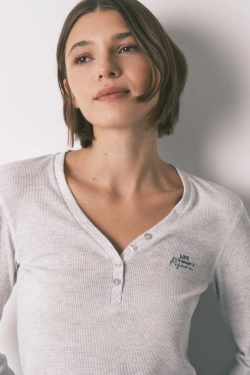 Футболка с длинными рукавами и вафельной текстурой