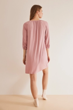 Коротка рожева нічна сорочка Ecovero™