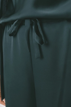 Зелений атласний піжамний комплект