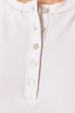 Біла футболка в рубчик із люрексом