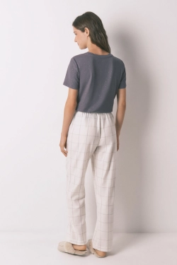 Белые фланелевые брюки в клетку с люрексом