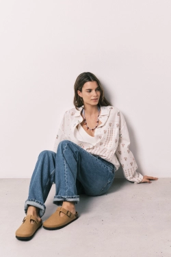 Капці BIO закриті бежеві