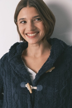 Короткий халат із супер-м'якого флісу з капюшоном