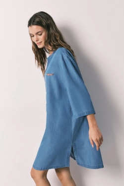 Коротка сорочка з легкого синього деніму