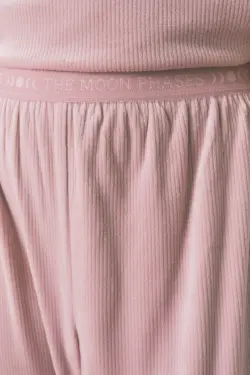 Рожева велюрова піжама в рубчик