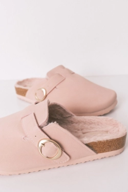 Рожеві капці-сабо з хутром