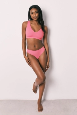 Широкі безшовні стрінги в рубчик