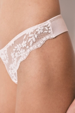 Рожеві трусики-танга з модалу та мережива