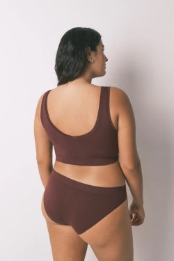 Безшовний топ бордового кольору