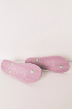 Вьетнамки в разноцветную полоску