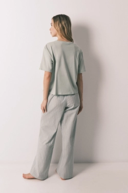 Довга бавовняна піжама з принтом у смужку