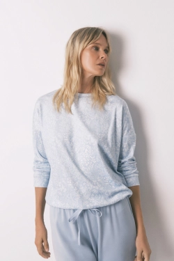 Длинная бархатная пижама