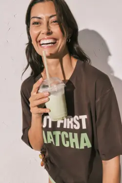 Коричнева футболка оверсайз "But first matcha"