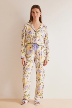 Классическая пижама с цветочным принтом