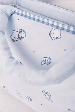 Косметичка з бантиками Hello Kitty