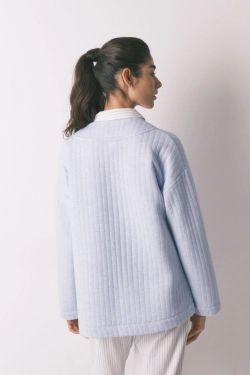 Короткий стёганый халат синего цвета