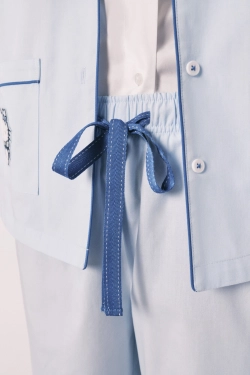 Синяя хлопковая пижама рубашечного кроя Hello Kitty