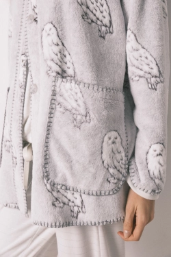 Короткий пухнастий халат Hedwig