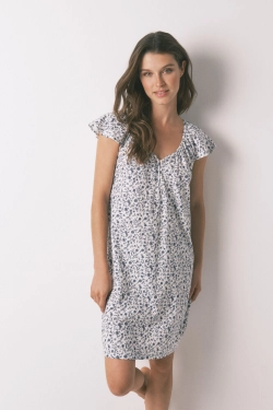 Коротка нічна сорочка з квітковим принтом