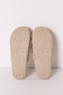 Бежеві капці зі штучної овчини Snoopy