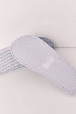 Серо-фиолетовые домашние тапочки