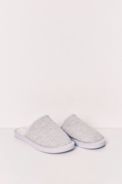 Серо-фиолетовые домашние тапочки