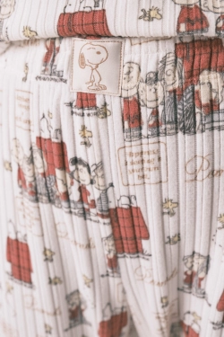 М'яка біла довга піжама в рубчик Snoopy