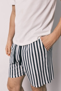 Чоловіча коротка піжама у смужку зі 100% бавовни