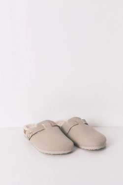 Сірі капці-сабо з хутром