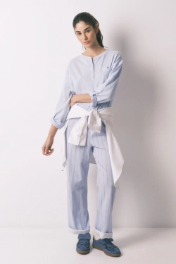 Длинные брюки из хлопка с принтом в синюю полоску