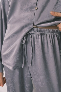 Длинная пижама из жаккардового атласа