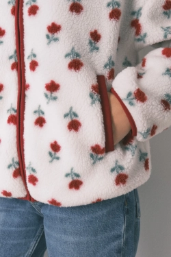 Білий халат із квітковим принтом зі штучної овчини