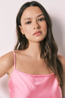 Короткая сатиновая пижама розового цвета