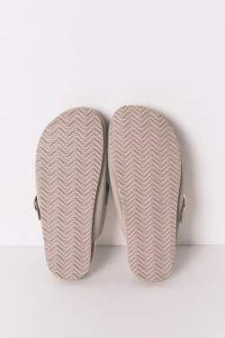 Сірі капці-сабо з хутром