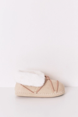 Бежеві домашні капці-чобітки зі штучної замші