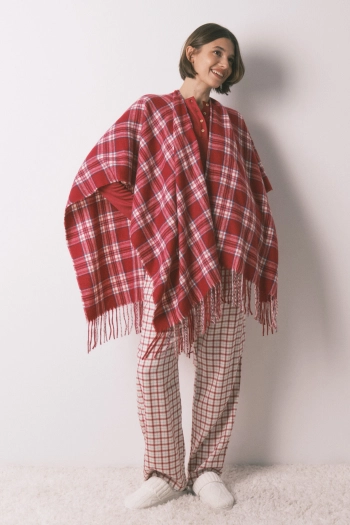 Пончо клетчатое с эффектом шерсти