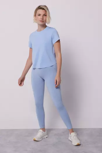 Нежно-голубые бесшовные леггинсы Comfort