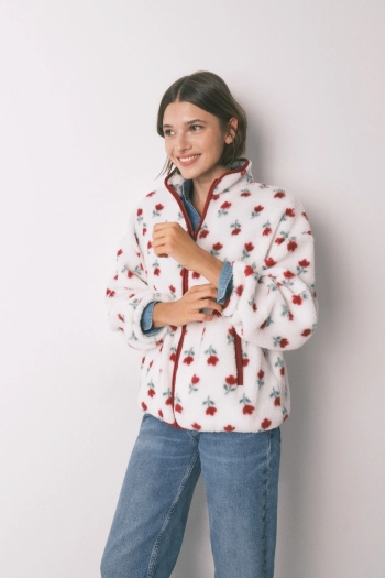 Белый халат с цветочным принтом из искусственной овчины