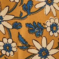 Класична піжама з квітковим принтом