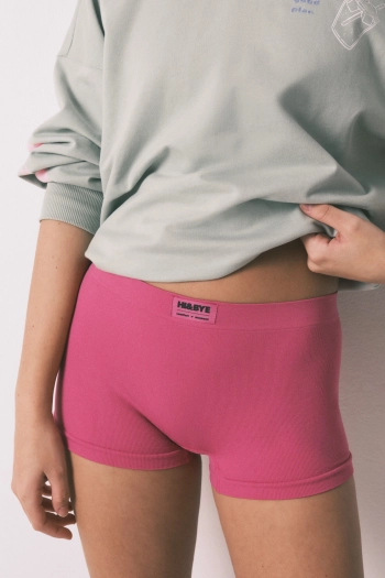 Бесшовные трусы-боксеры розового цвета