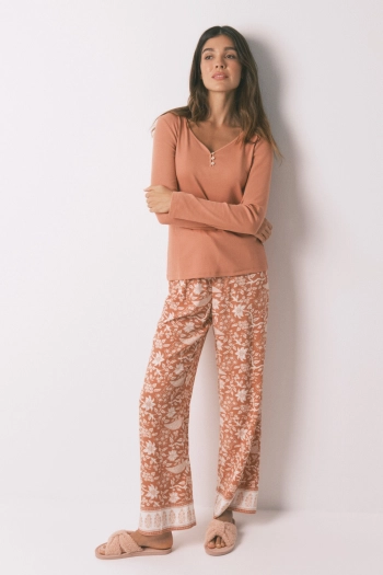 Оранжевая хлопковая футболка с длинными рукавами