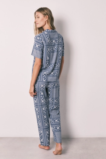 Длинная пижама рубашечного кроя с коротким рукавом и принтом